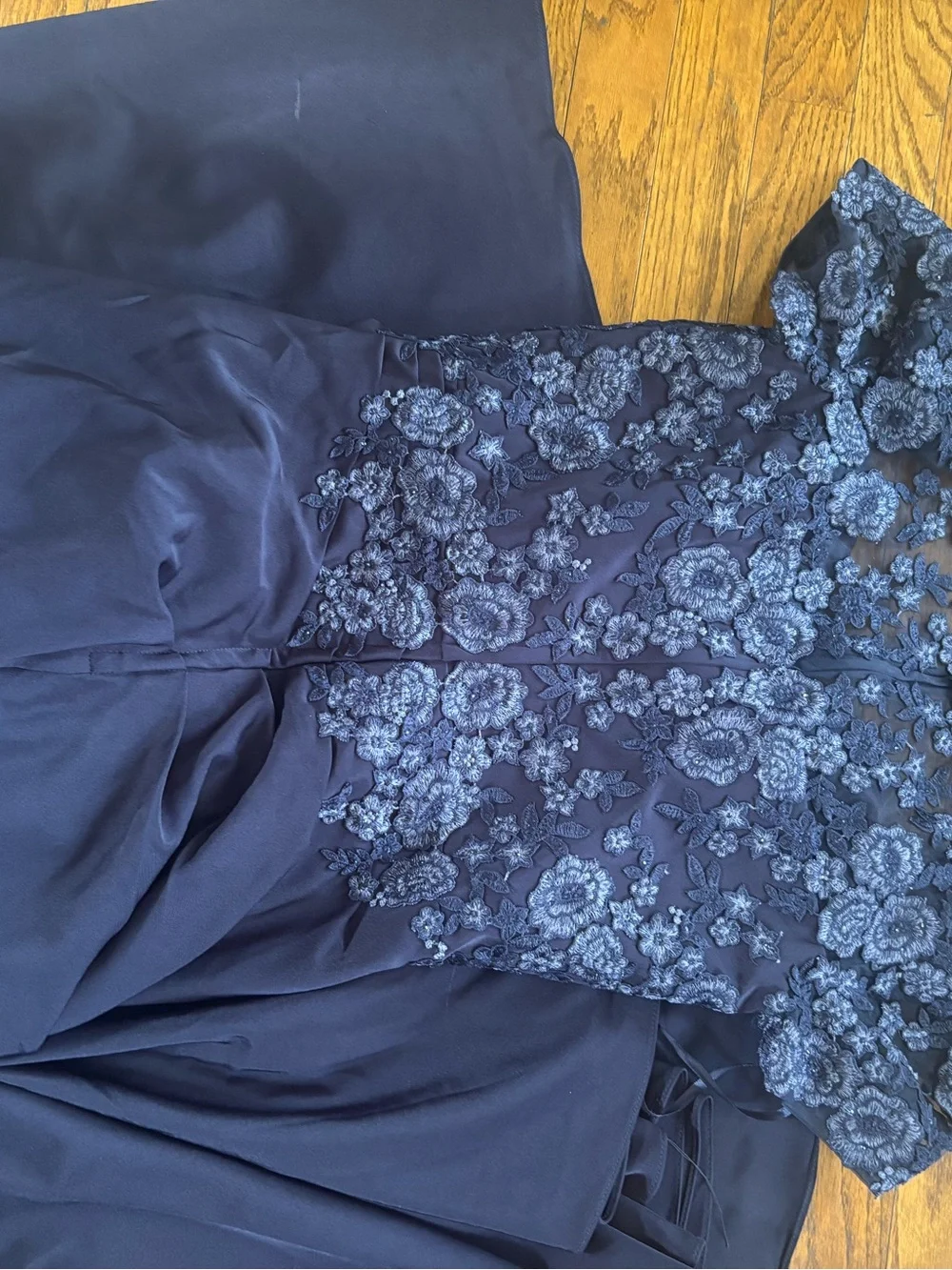 La Femme Navy Blue Lace Back Satin Trumpet Gown Size 6